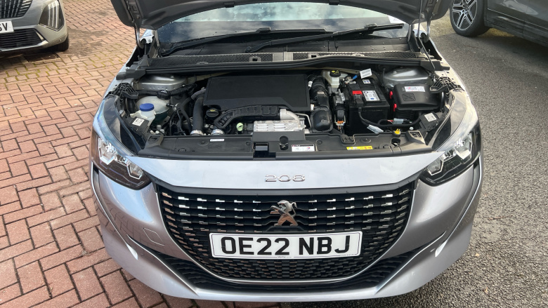 Peugeot 208 1.2 PureTech 100 Allure Premium 5dr Petrol Hatchback